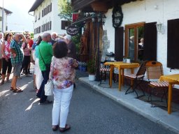 Elbigenalp - Dorfführung, Gasthaus Geierwally